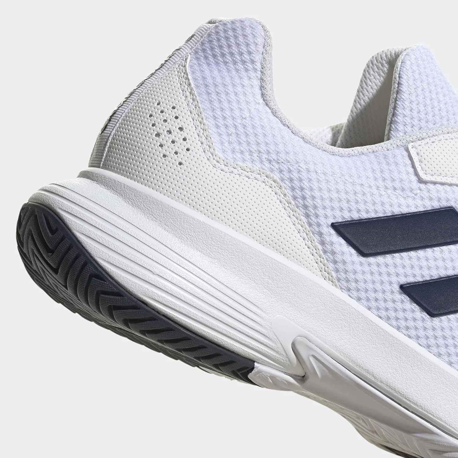 adidas Men's Gamecourt M Sneaker