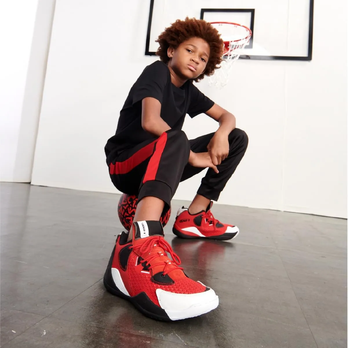 AND1 Girls & Boys Basketball Shoes Kids, Boys High Top Sneakers, Youth Size 1 to 7 Kids Basketball Shoes Boys