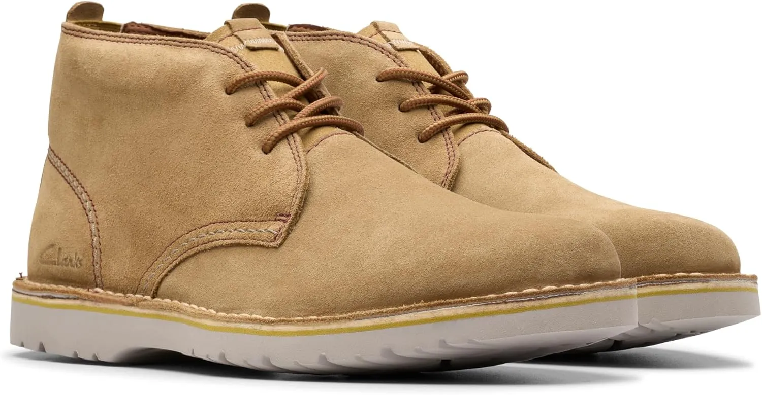 Clarks Men's Eastridge Mid Chukka Boot
