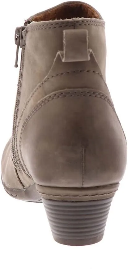 Cobb Hill Laurel Rivet Boot Women's Boot