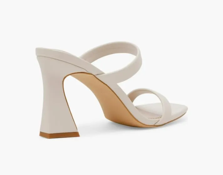 DV Dolce Vita Women's Yorke Sandal