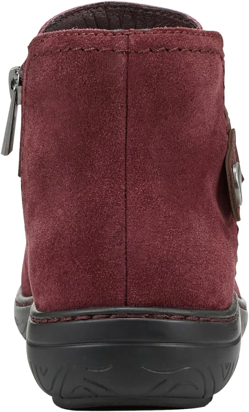 Earth Women's Synal Ankle Boot