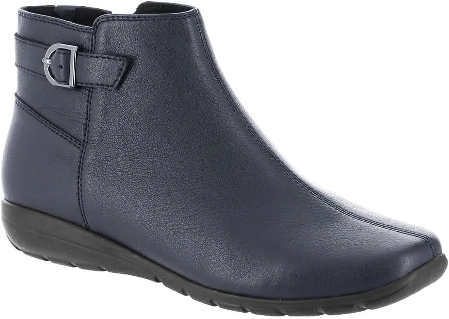 Easy Spirit Women's Aara Ankle Boot