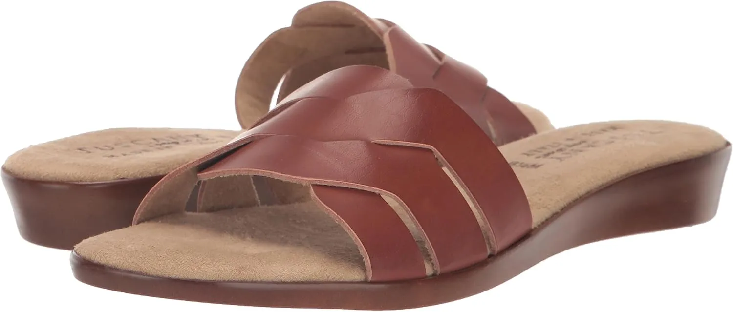 Easy Street Women's Nicia Slide Sandal