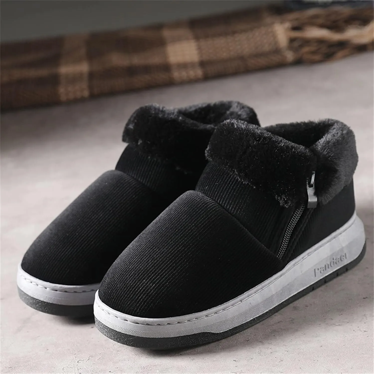 Fashion Solid Cotton Slippers for Men Plus Velvet Warm Winter Boots Lightweight Walk Shoes for Men Winter Boots and Snow