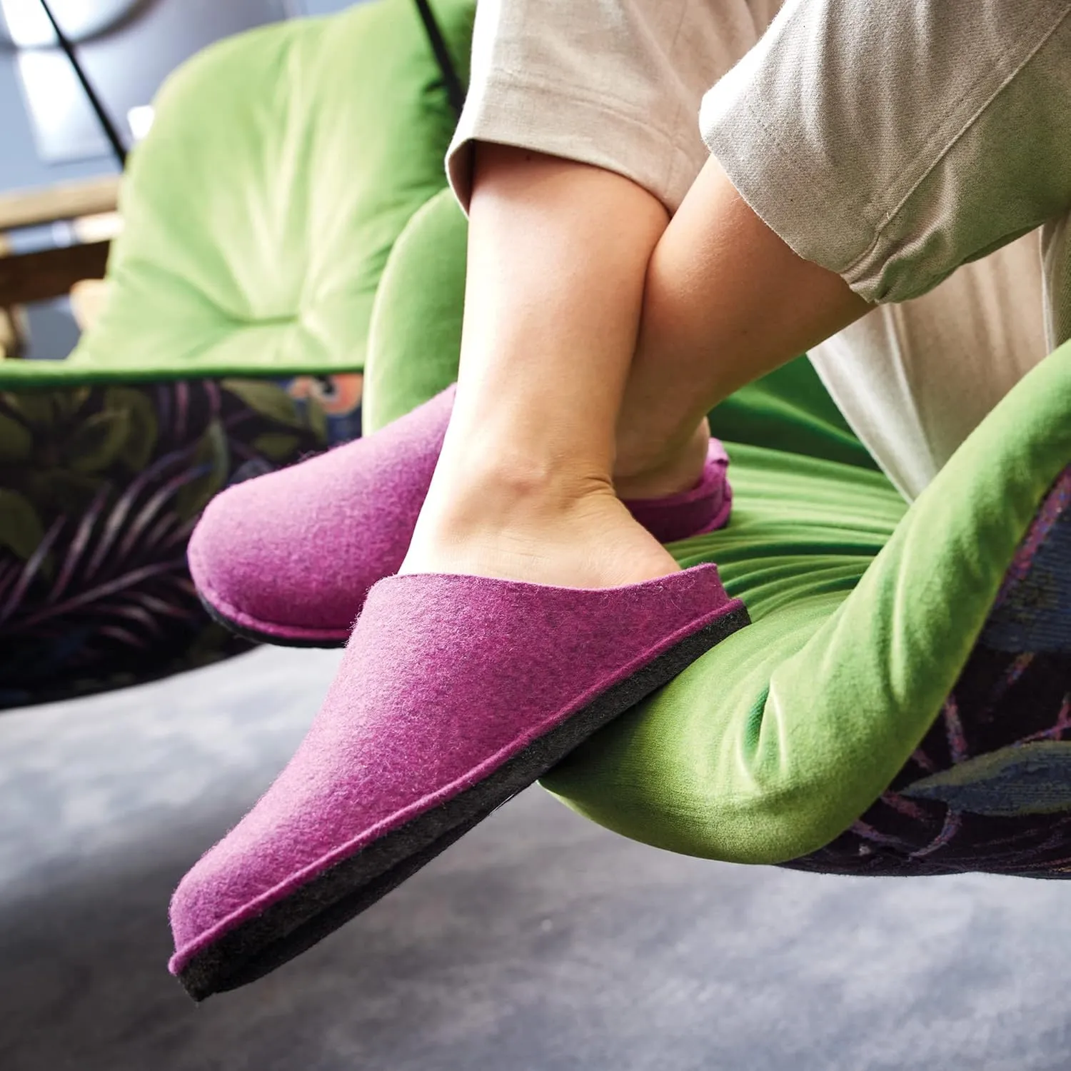 HAFLINGER Men's Open Back Slippers