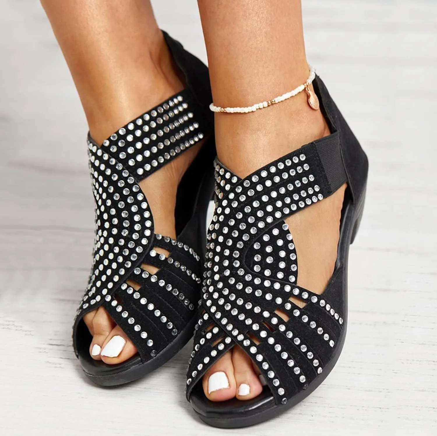 Hbeylia Sandals for Women,Womens Vintage Peep Toe Rhinestone Cut Out Stacked Mid Heels Sandal Soft Sole Studded Sandals with Back Zipper Chunky Heels Sandals for Summer