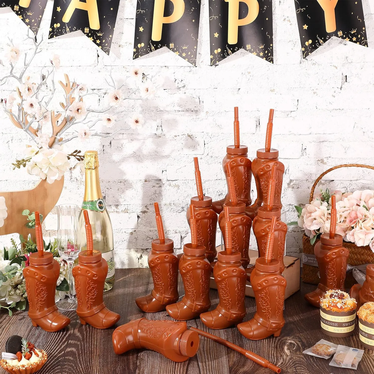Hoolerry 12 Pcs 10 oz Plastic Cowboy Boot Cups with Straws and Lids Plastic Cowboy Cups for Western Themed Party Supplies and Rodeo Party Decorations (Brown)