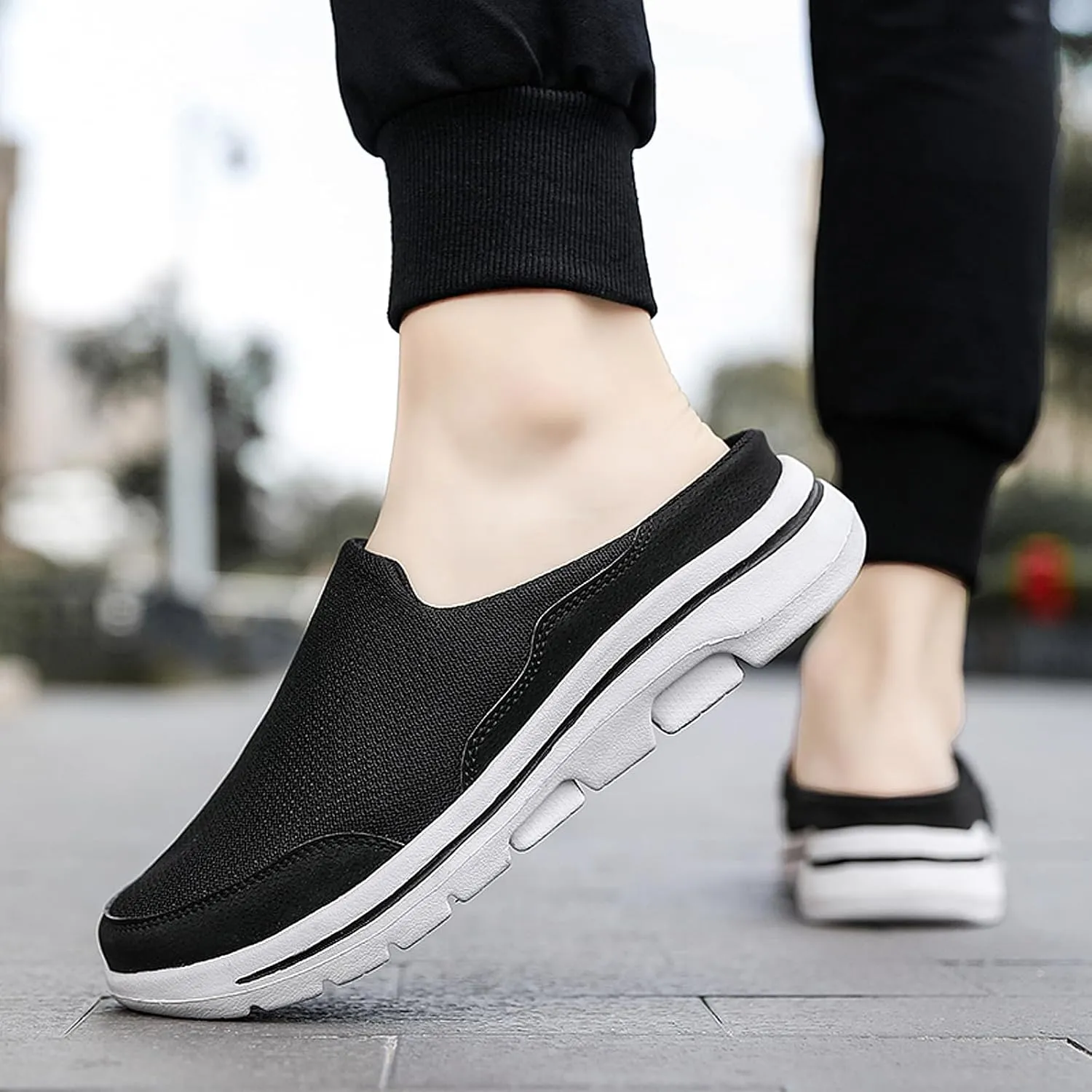 Men's Garden Shoes Casual Clogs Women's House Slippers Outdoor Anti-Skid Sole Comfort Slip-On Walking Mules