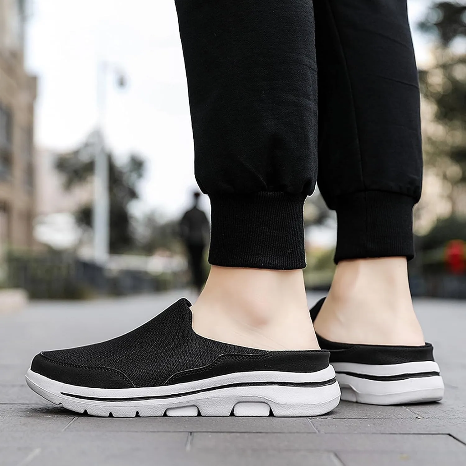 Men's Garden Shoes Casual Clogs Women's House Slippers Outdoor Anti-Skid Sole Comfort Slip-On Walking Mules