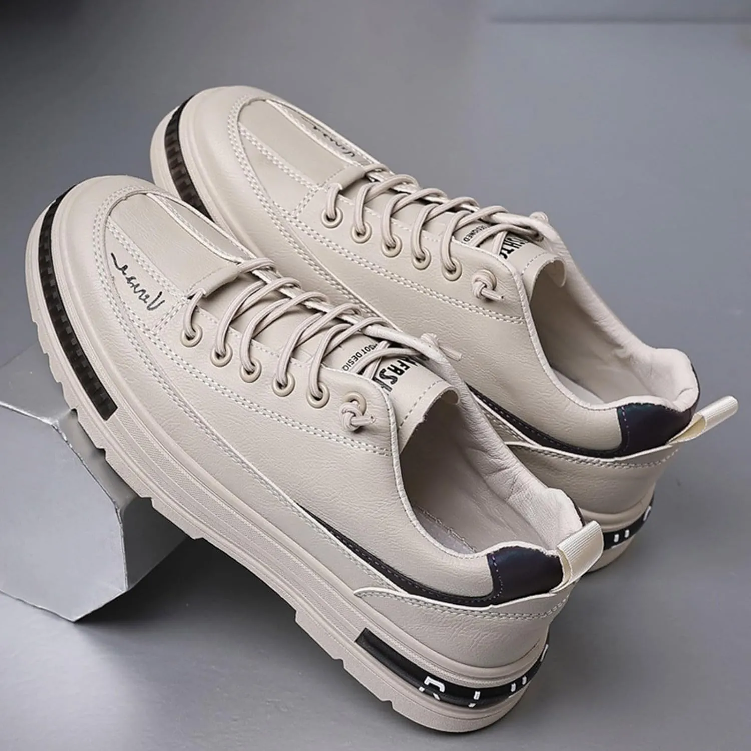 Men's Lightweight Cushion Sneakers Breathable Mesh Comfortable Tennis Shoe Memory Foam Versatile Shoes for Men