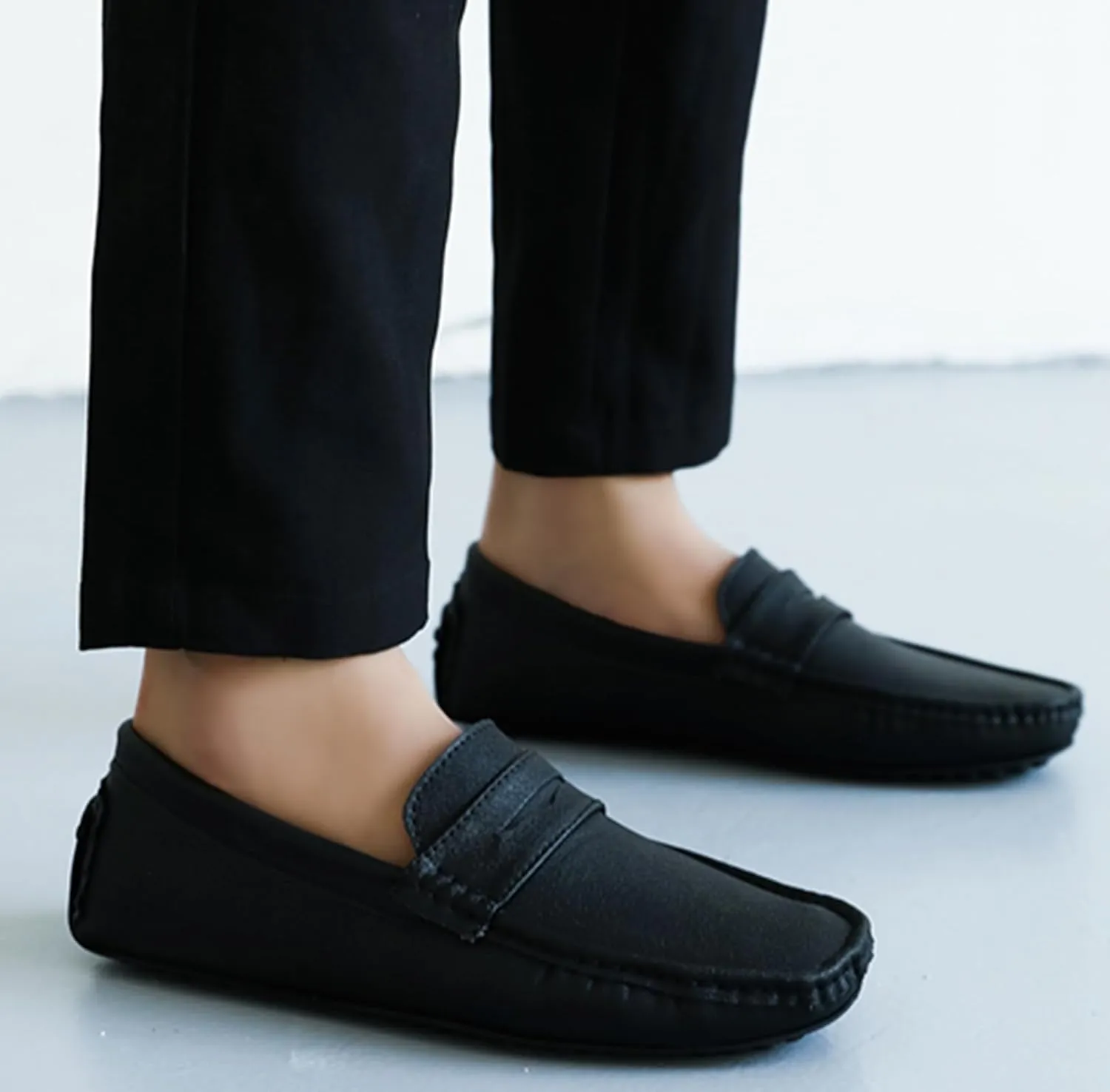 Minishion Boys Mens Casual Shoes Slip on Loafers Walking Driving Moccasins with Buckle YY001