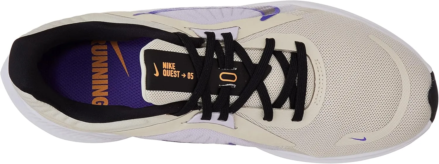 Nike Women's Quest 5 Sneaker