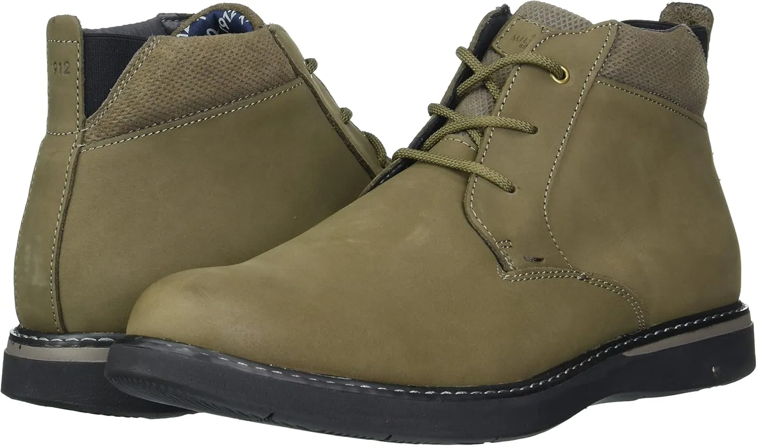 Nunn Bush Men's Bayridge Plain Toe Chukka Lightweight Leather Boot