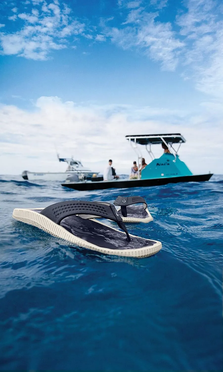 OLUKAI Ulele Men's Beach Sandals, Water Resistant Flip Flops, Arch Support & Comfort Fit, Lightweight & Durable, Enhanced Grip & Traction