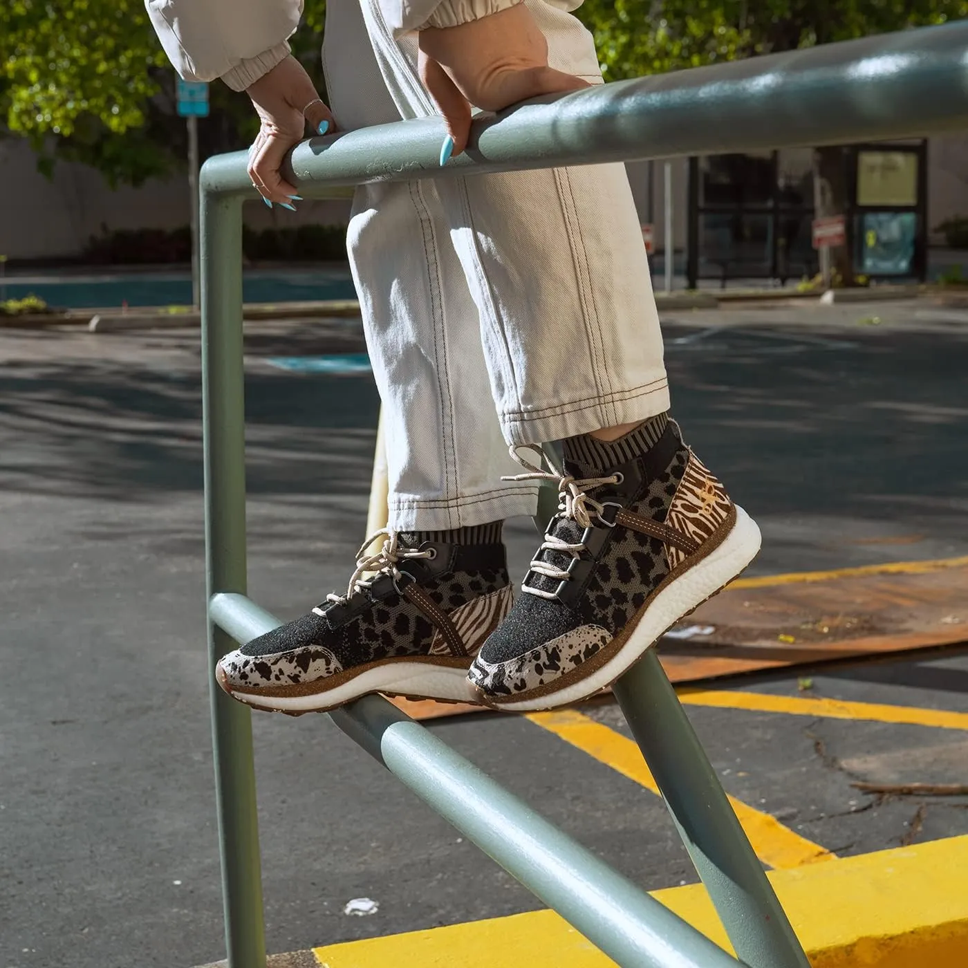 OTBT Women's Hybrid High Top Sneaker