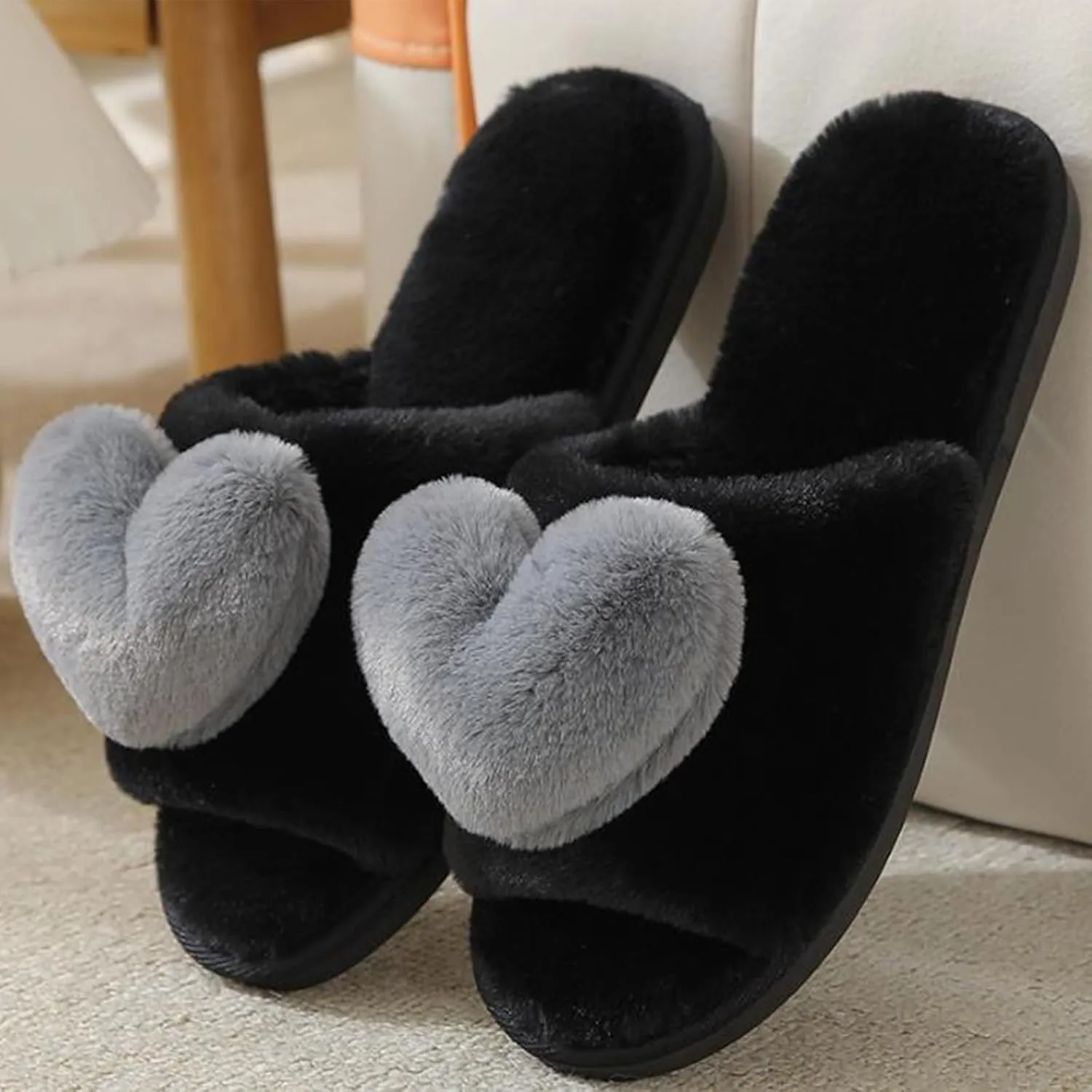Rteyno Women's Fuzzy Slippers 3D Heart Open Toe Non-slip Soft Sole House Shoes Girl Ladies Indoor Outdoor Shoes