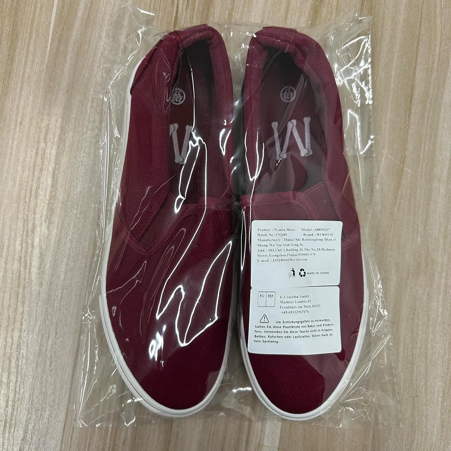 Women Canvas Slip-On Sneakers Soft Walking Shoes Rubber Sole Flat Loafers