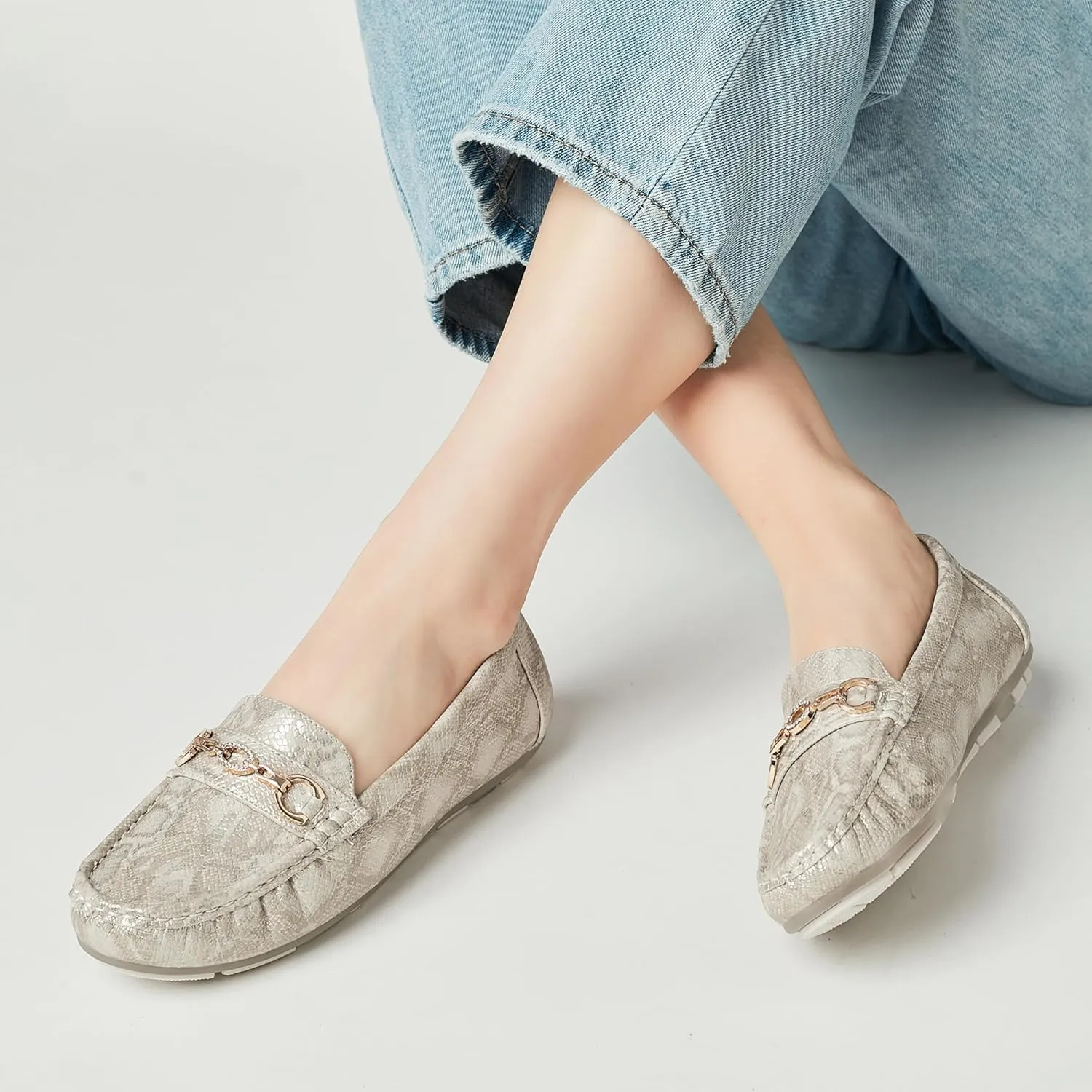Women's Business Loafers Work Casual Flats Shoes Lightweight Penny PU Leather Slip On Walking Shoes