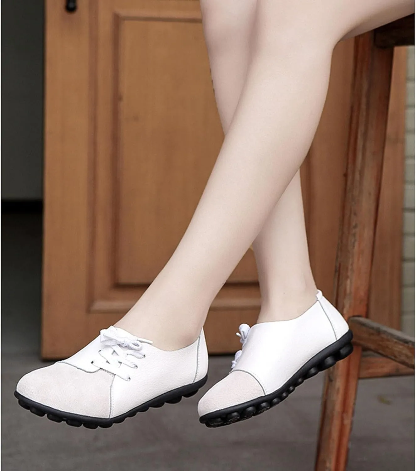 Women's Fashion Casual Leather Soft Sole Lace Up Loafers Shoes Comfortable Low Top Non-Slip Flat Walking Shoes