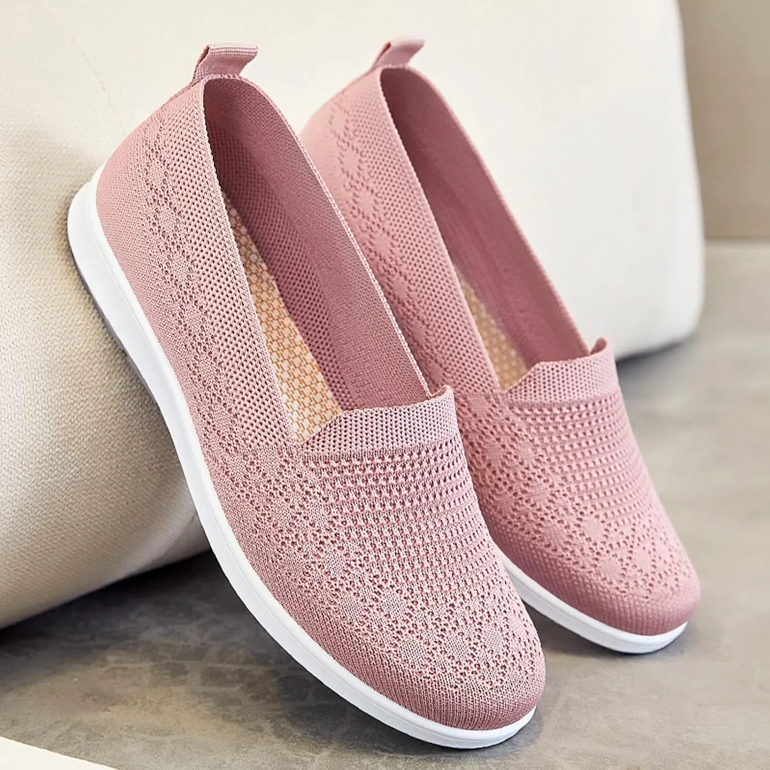 Women's Flat Breathable Fly Woven Mesh Sneakers,Casual Fashion Non-Slip Walking Shoes Comfortable Soft Sole Slip-on Loafers Tennis Shoes