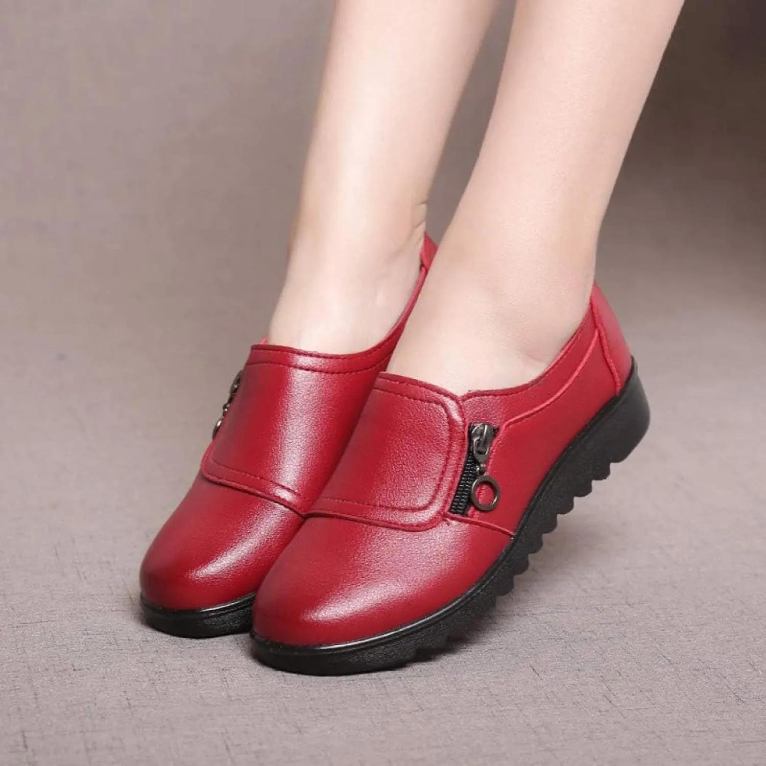 Women's Flat Shoes with Zipper Decoration PU Leather Loafers Soft Sole Round Head Drive