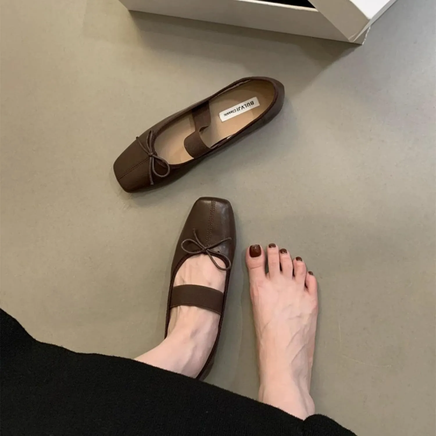 Women's Mary Jane Ballet Flat Shoes Comfort Square Toe Soft Sole Antiskid Elastic Ankle Strap Casual Dress Shoes Vintage Bow Tie Mary Janes