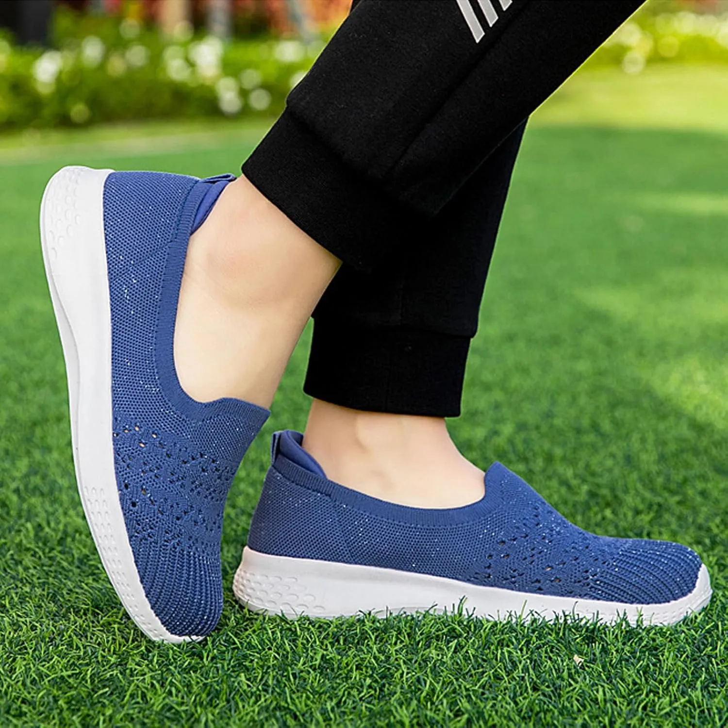 Women's Slip On Mesh Knit Flat Soft Sole Walking Shoes,Summer Non-Slip Breathable Athletic Comfortable Work Memory Foam Lightweight Flat Loafer Nurse Mom Shoes Sneakers