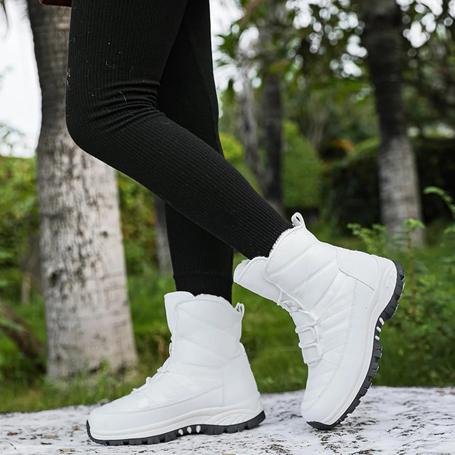Women's Thick Bottom Snow Boots Lace Up Non Slip Boots Cold Proof Insulated Winter Boots Fuzzy Garden Boots